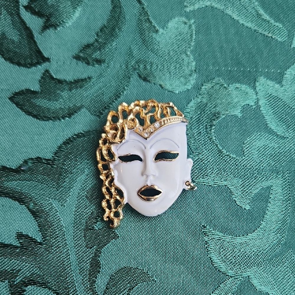 Gold and White Face Brooch
